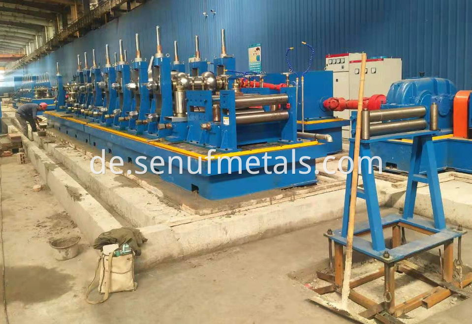 SP76 Carbon Steel Iron Pipe Making Machine1